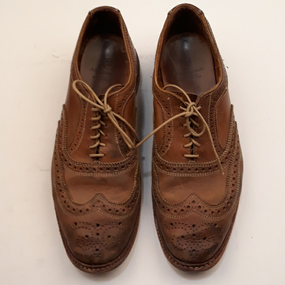 ALLEN EDMONDS Neumok Brown Leather Distressed Sz 9.5 Mens Dress Shoes‎